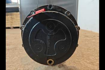 salg af Case CVX 1195 Front Axle