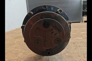 salg af Case CVX 1195 Front Axle