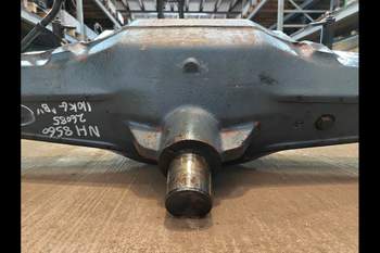 salg af Forakselrør New Holland 8560