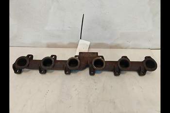 salg af Manifold New Holland 8560 Udstødning