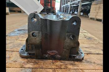 salg af Bundkar New Holland 8340