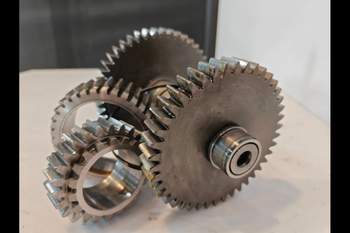 salg af Gearkasse New Holland 8340 Del