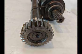 salg af Gearkasse New Holland 8340 Del
