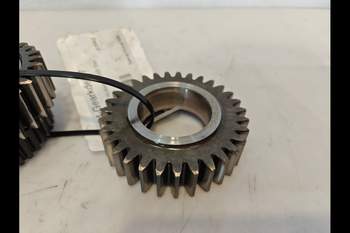salg af Gearkasse New Holland 8340 Del