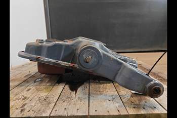 salg af Lift New Holland 8340