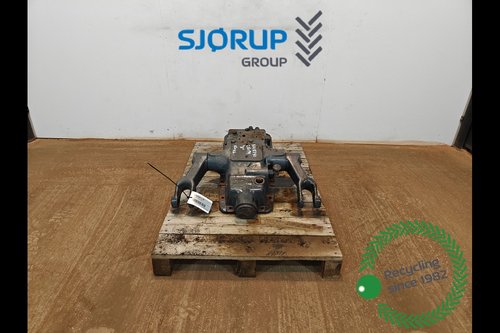 salg af Lift New Holland 8340
