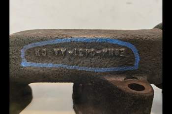 salg af Manifold New Holland 8340 Udstødning