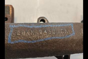 salg af Manifold New Holland 8340 Udstødning