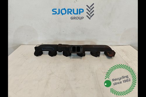 salg af Manifold New Holland 8340 Udstødning
