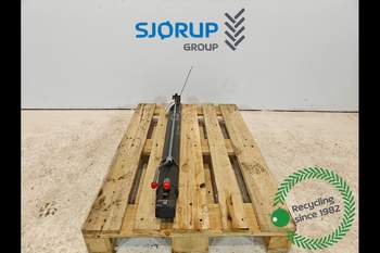 Tiltcylinder New Holland B115D