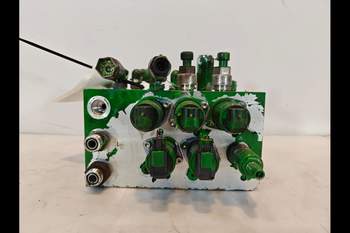 salg af John Deere 8320R Hydraulic brake valve