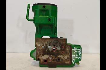 salg af John Deere 8320R Remote control valve