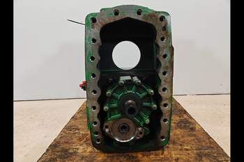 salg af John Deere 8320R Transmission
