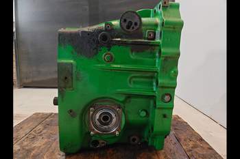 salg af John Deere 8320R Transmission