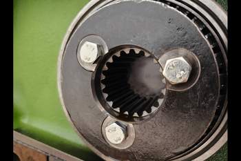 salg af John Deere 8320R Transmission
