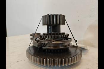 salg af John Deere 8320R Transmission Parts