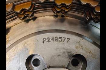 salg af John Deere 8320R Transmission Parts