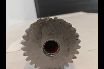 salg af John Deere 8320R Transmission Parts