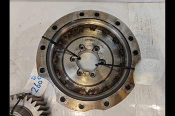 salg af John Deere 8320R Transmission Parts