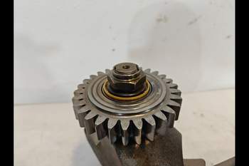 salg af John Deere 8320R Transmission Parts