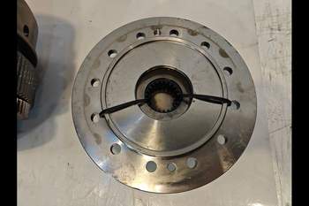 salg af John Deere 8320R Transmission Parts