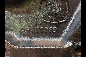 salg af John Deere 8320R Transmission Housing