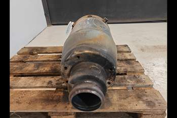 salg af John Deere 8320R Exhaust system catalyst