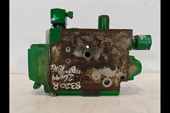 salg af John Deere 8320R Hydraulic lift valve