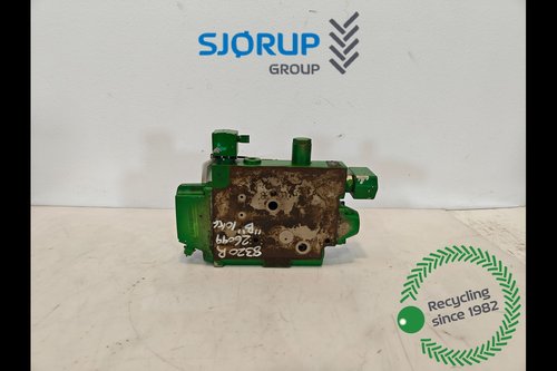 salg af John Deere 8320R Hydraulic lift valve