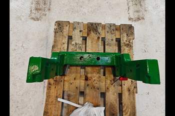 salg af John Deere 8320R Pick Up Hitch