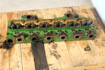 salg af Topplock John Deere 4040 