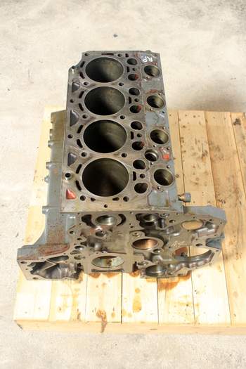 salg af Claas Scorpion 7030  Engine Block