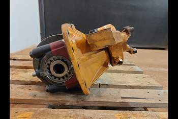 salg af Foraksel Differentiale Case 695ST 