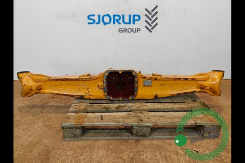 salg af Foraksel rør Case 695ST 