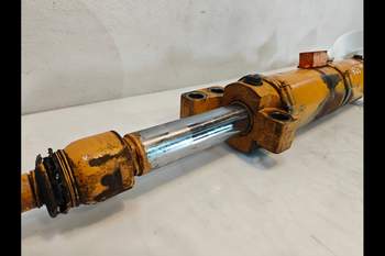 salg af Styrcylinder för framaxel Case 695ST 