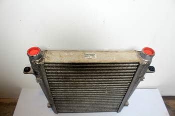 salg af Intercooler New Holland LB115 B 