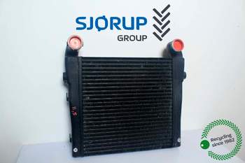 salg af New Holland T7030  Intercooler