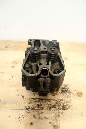 salg af Lamborghini Formula 135  Cylinder Head