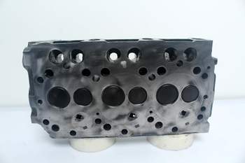 salg af Takeuchi TB015  Cylinder head