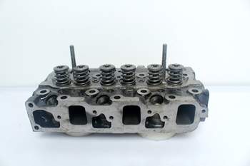 salg af Takeuchi TB015  Cylinder head