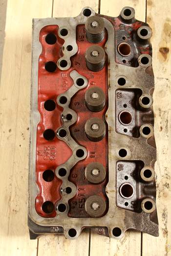 salg af Valmet 905  Cylinder Head