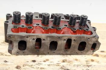 salg af Valmet 905  Cylinder Head