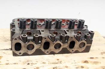 salg af Valmet 905  Cylinder Head