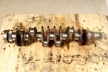 salg af New Holland TS115A  Crankshaft