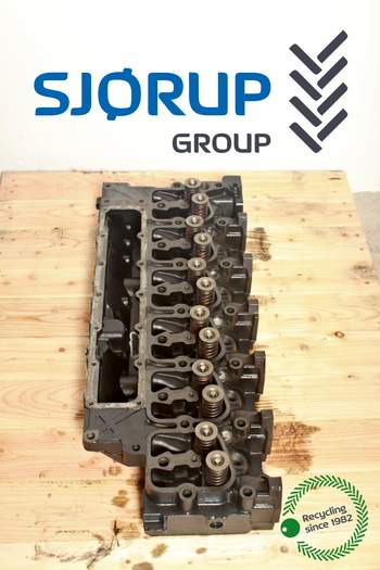 New Holland TS115A  Cylinder Head