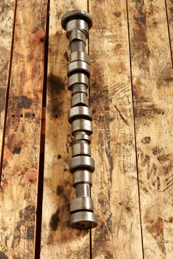 salg af New Holland TS100  Camshaft