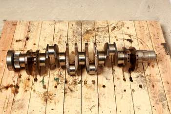 salg af New Holland T6080  Crankshaft