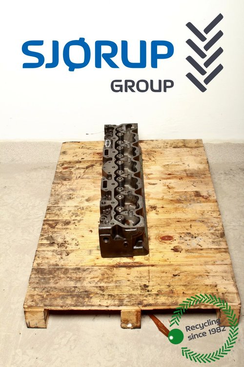 salg af John Deere 4650  Cylinder Head