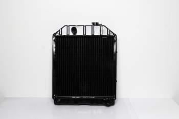 salg af Ford 5000  Water Radiator