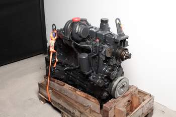 salg af Motor New Holland T6030